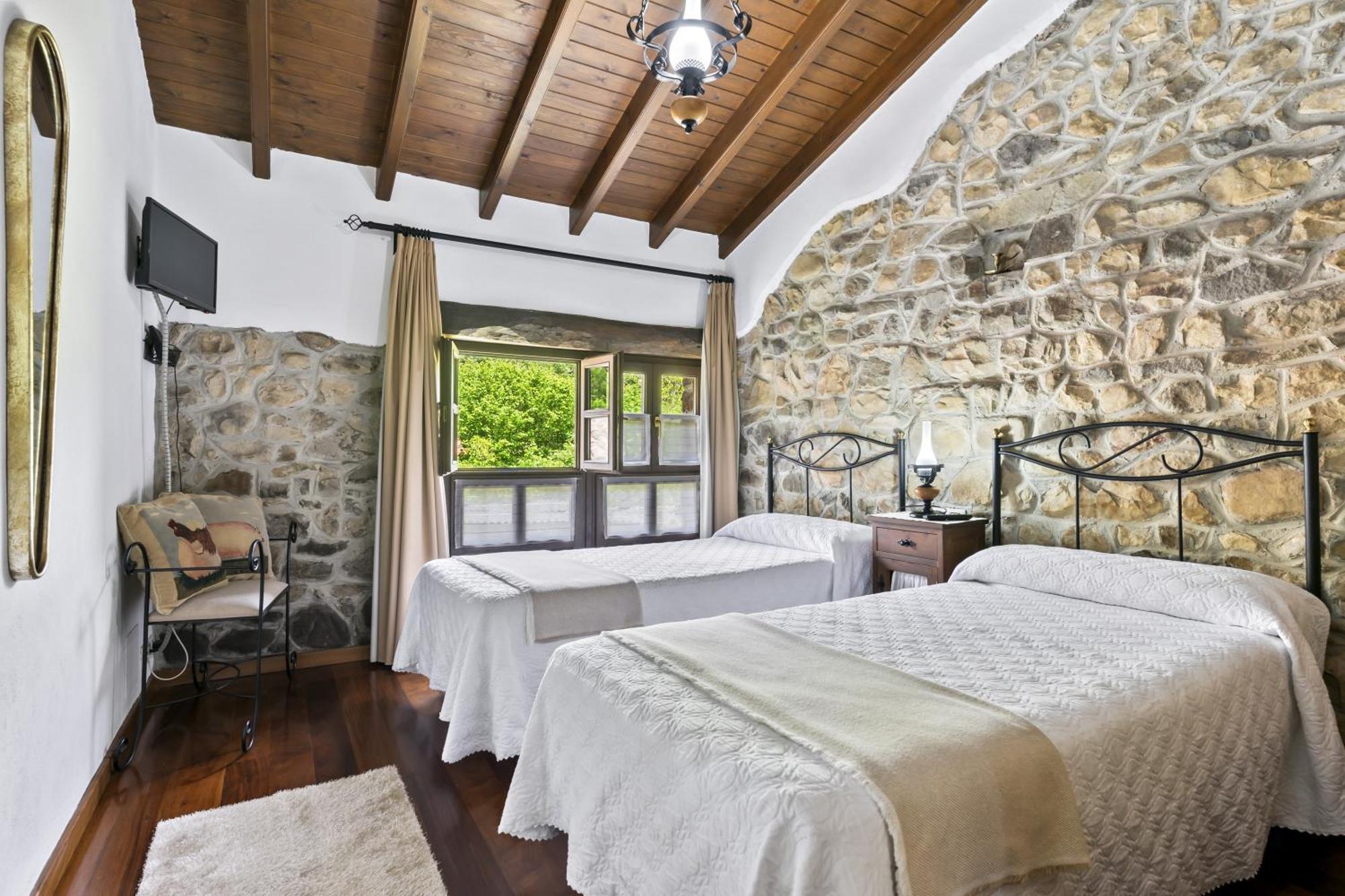 Casa De Aldea La Venta Los Probes Llanes Εξωτερικό φωτογραφία